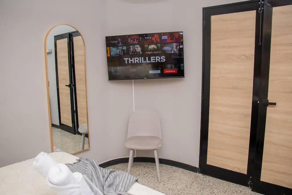메딜린 Coliving Laureles La Almeria 101 아파트